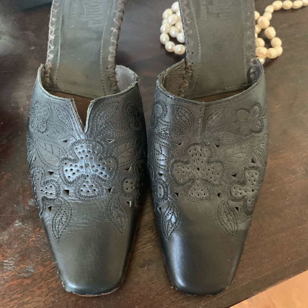 Tonga slides made in South Africa